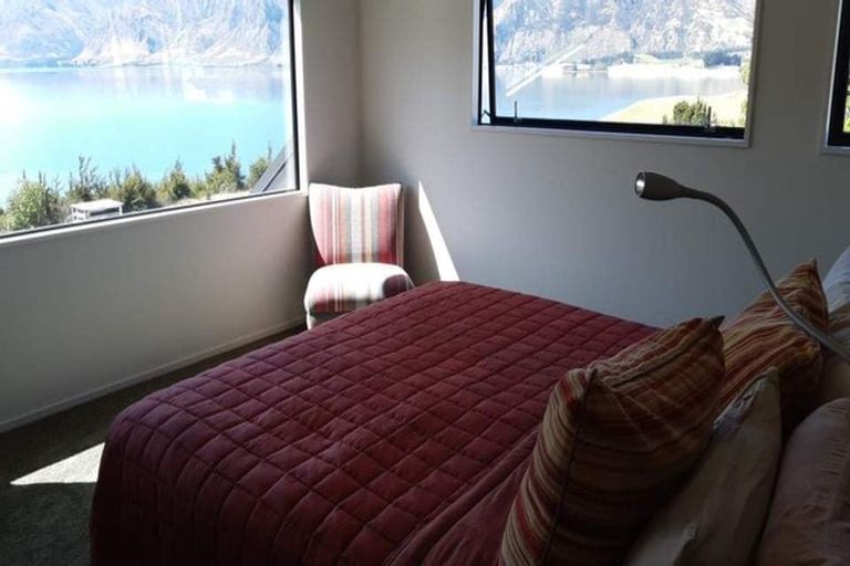 Photo of property in 216 Lakeview Terrace, Lake Hawea, Wanaka, 9382