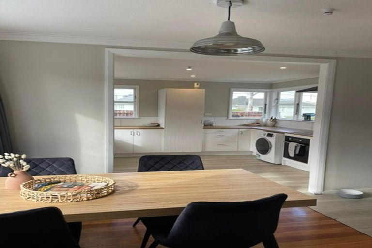 Photo of property in 13 Byron Street, Trentham, Upper Hutt, 5018