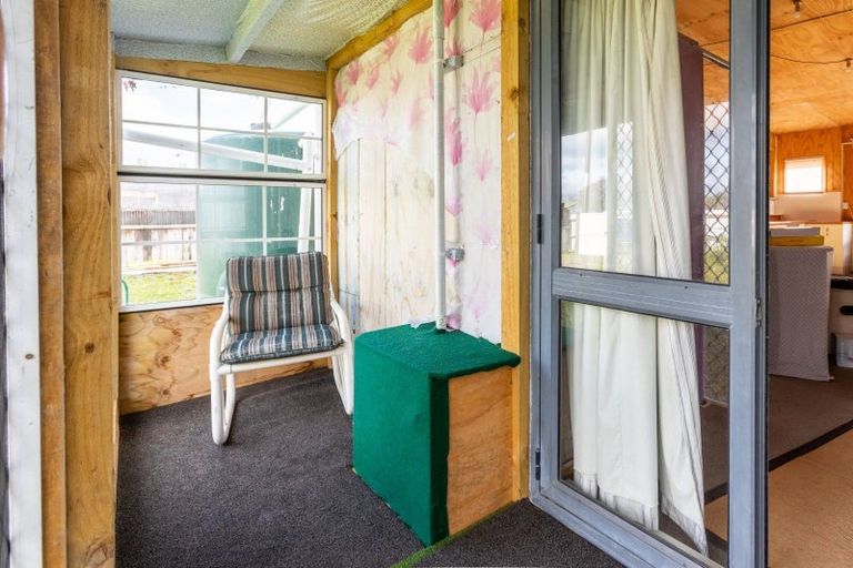 Photo of property in 1 Richardson Street, Woodville, 4920
