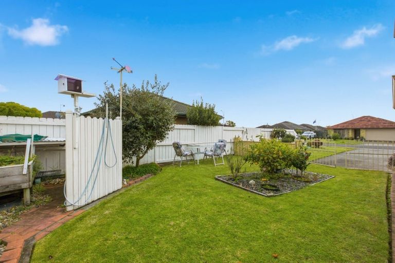 Photo of property in 12 Marshwood Place, Papamoa Beach, Papamoa, 3118