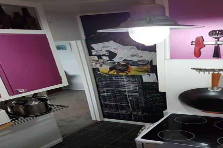 Photo of property in 15a Whaui Street, Vogeltown, Wellington, 6021