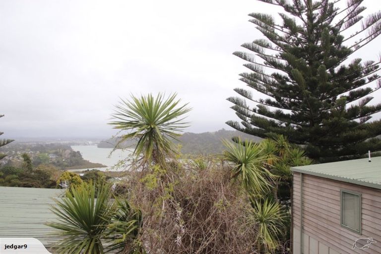 Photo of property in 1/9 Pemberton Avenue, Bayview, Auckland, 0629