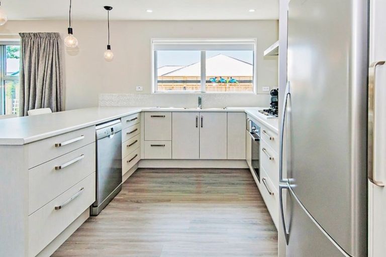 Photo of property in 15 Kingsdowne Drive, West Melton, 7618