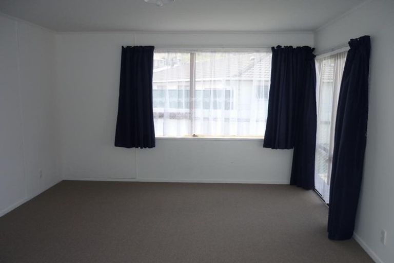 Photo of property in 12 Romilly Court, Papakura, 2110
