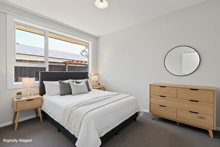 Photo of property in 1/17 Tyrone Street, Belfast, Christchurch, 8051