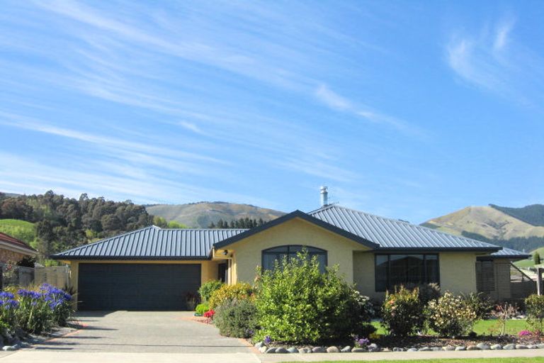 Photo of property in 12 Covent Drive, Stoke, Nelson, 7011