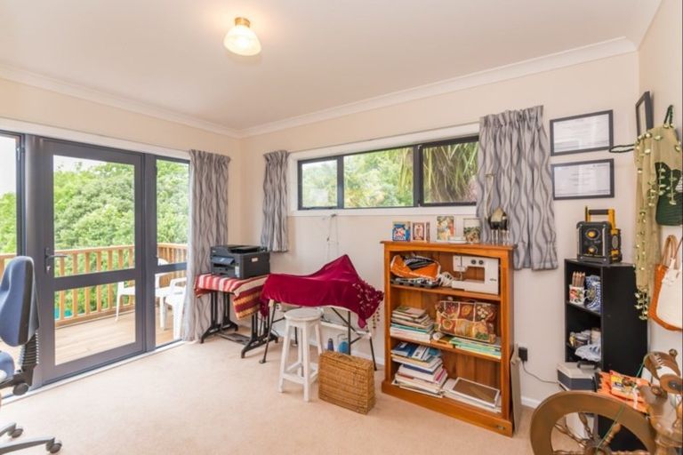 Photo of property in 116 Kawiu Road, Levin, 5510