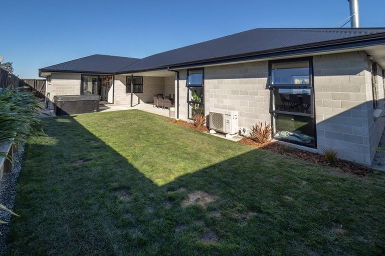 Photo of property in 28 Redhaven Rise, Netherby, Ashburton, 7700