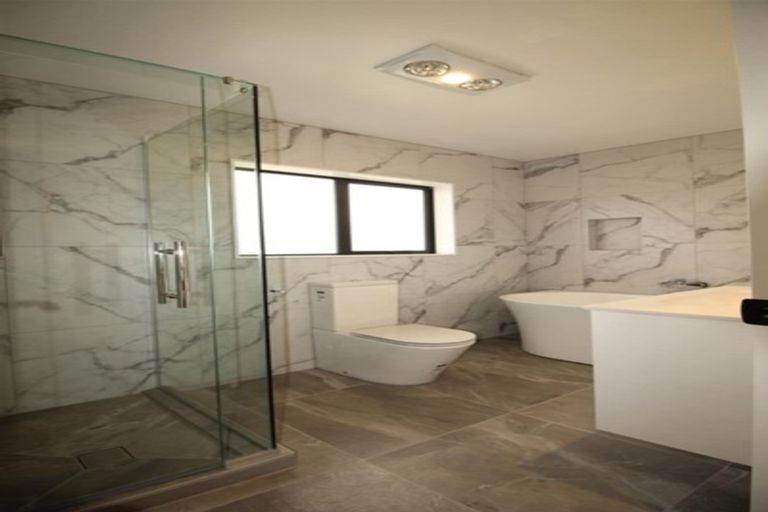 Photo of property in 37 Papareia Road, Karaka, Papakura, 2113