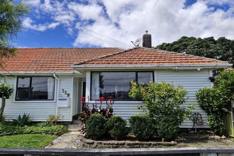 Photo of property in 2/117 Frankley Road, Frankleigh Park, New Plymouth, 4310