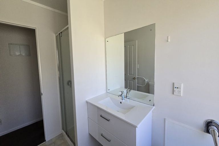 Photo of property in 35b Youngs Road, Papakura, 2110