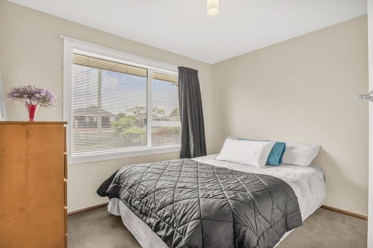 Photo of property in 239 Burwood Road, Burwood, Christchurch, 8083