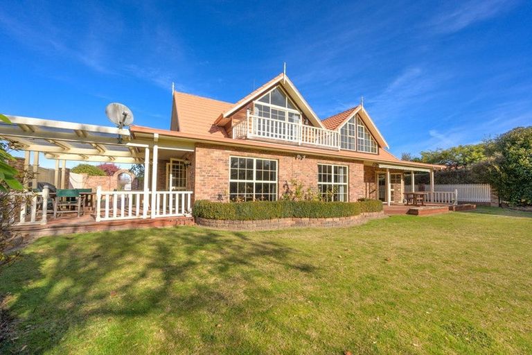 Photo of property in 17 Totara Park Avenue, Motueka, 7120