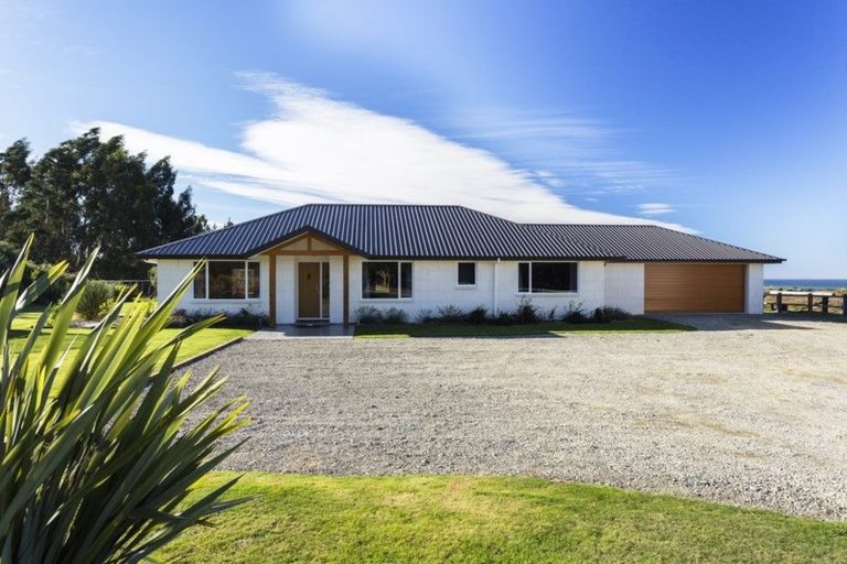 Photo of property in 24 Macs Ridge Road, Oamaru North, Oamaru, 9492