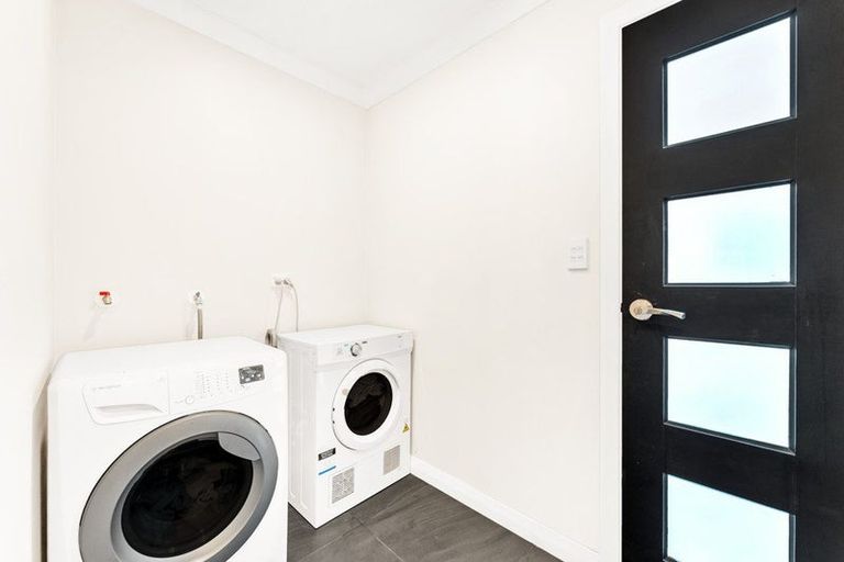 Photo of property in 12 Randwick Crescent, Moera, Lower Hutt, 5010
