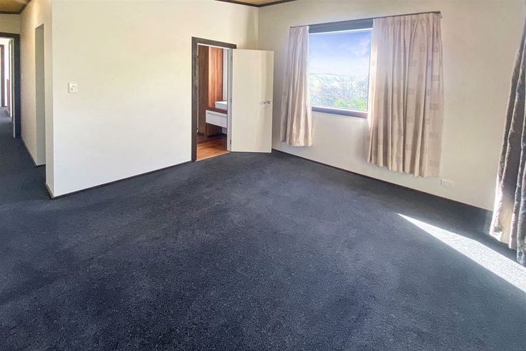 Photo of property in 319a Port Hills Road, Hillsborough, Christchurch, 8022