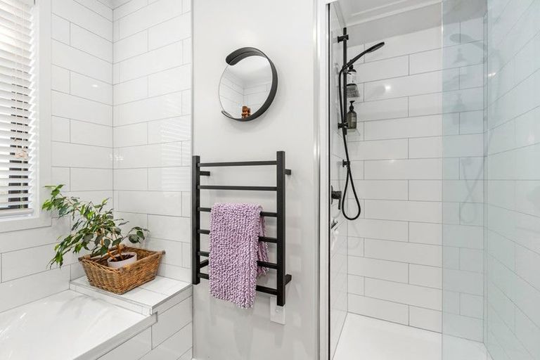 Photo of property in 1/14 Abbotsford Street, Whitiora, Hamilton, 3200