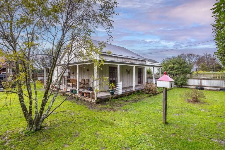 Photo of property in 99 Fox Street, Featherston, 5710