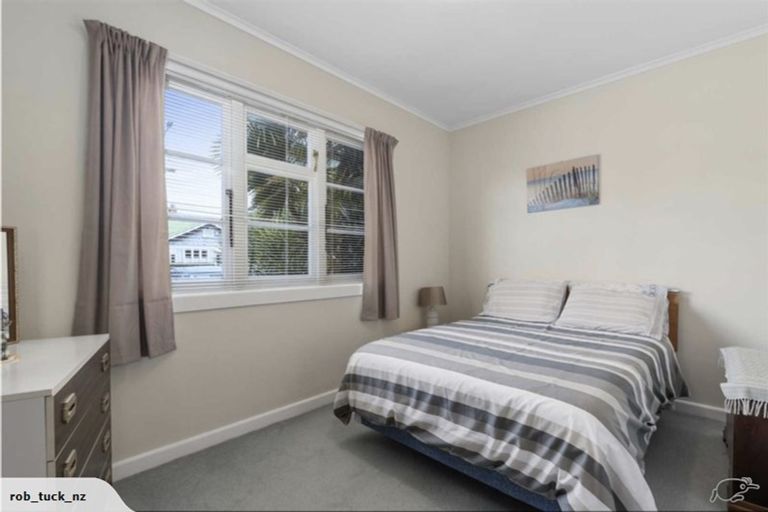 Photo of property in 13 Domain Street, Devonport, Auckland, 0624