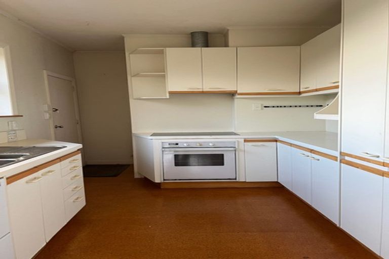 Photo of property in 6 Umere Crescent, Ellerslie, Auckland, 1051