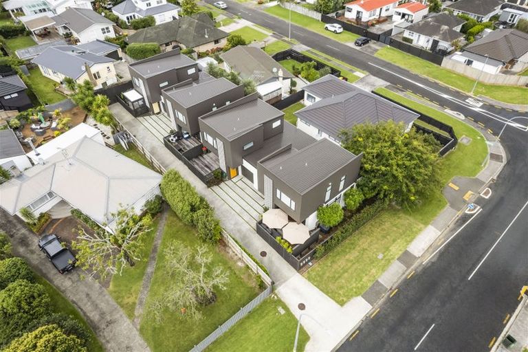 Photo of property in 122a Moore Street, Howick, Auckland, 2014