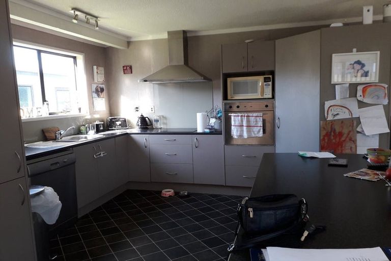 Photo of property in 7 Pokapu Place, Bethlehem, Tauranga, 3110