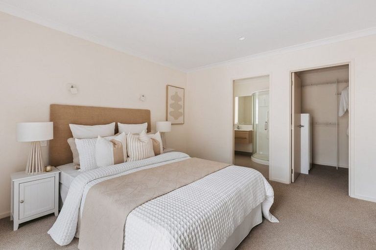 Photo of property in 16 Ellesmere Close, Pyes Pa, Tauranga, 3112