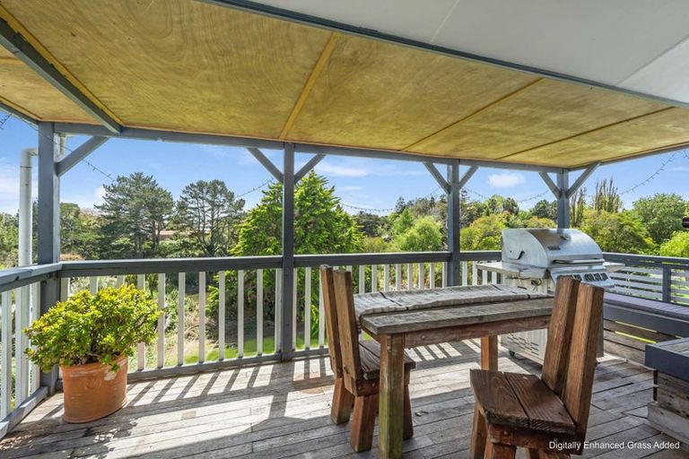 Photo of property in 45 View Road, Waiuku, 2123