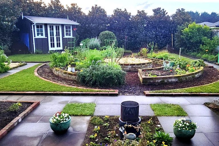 Photo of property in 7 Gleneagles Way, Waiwhakaiho, New Plymouth, 4312