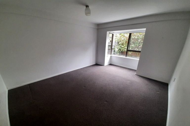 Photo of property in 3/59 Norwood Road, Bayswater, Auckland, 0622