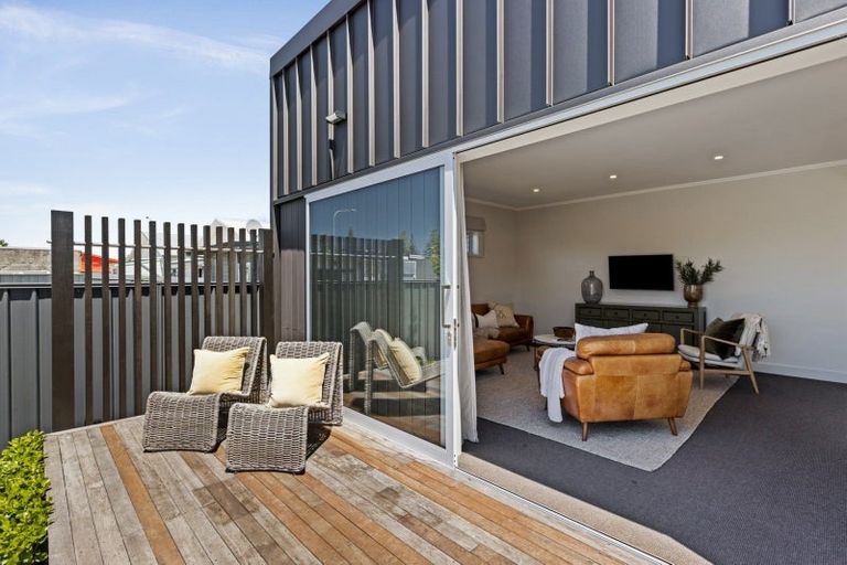 Photo of property in 86 Munroe Street, Napier South, Napier, 4110