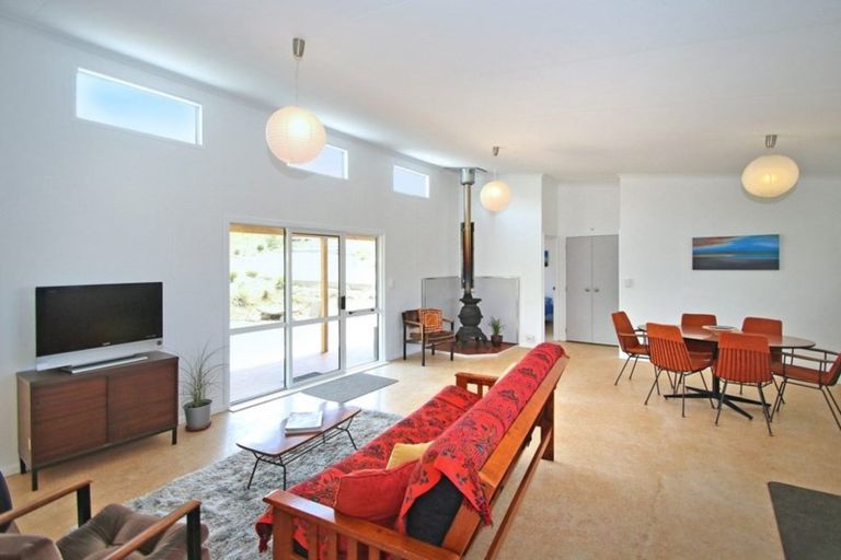 Photo of property in 527 Ruapuke Road, Raglan, 3296