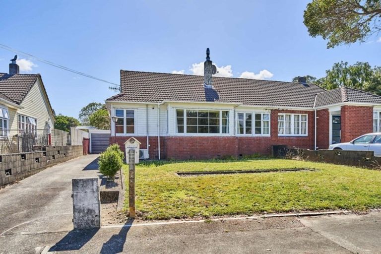 Photo of property in 3 Norris Grove, Taita, Lower Hutt, 5011