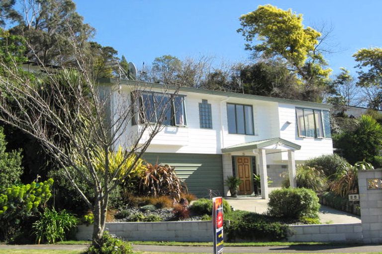 Photo of property in 2a Toop Street, Havelock North, 4130