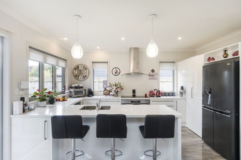 Photo of property in 4 Montgomery Terrace, Hokowhitu, Palmerston North, 4410