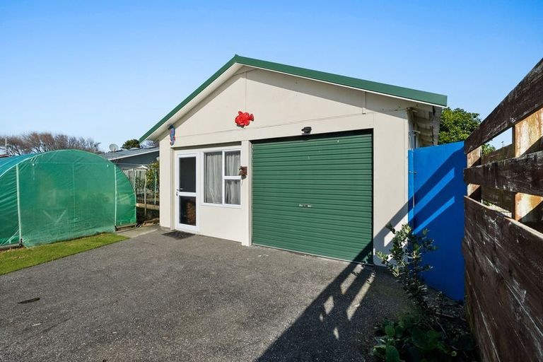 Photo of property in 3 Edinburgh Street, Patea, 4520