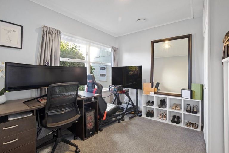 Photo of property in 15a Landscape Road, Pukekohe, 2120