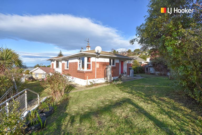 Photo of property in 36 Glen Road, Mornington, Dunedin, 9011
