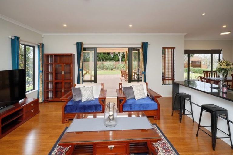 Photo of property in 3 Meadowcroft Lane, Harewood, Christchurch, 8051