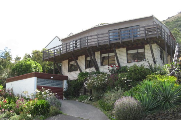 Photo of property in 19 Finnsarby Place, Sumner, Christchurch, 8081