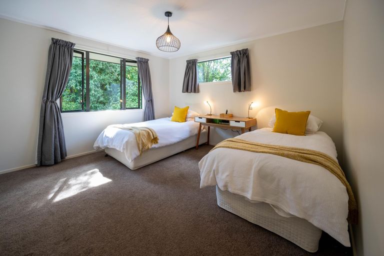 Photo of property in 28 Grove Avenue, Weston, Oamaru, 9401