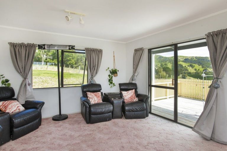 Photo of property in 55 Harrington Road, Muriwai, Gisborne, 4072