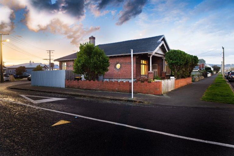 Photo of property in 78 Queens Drive, Saint Kilda, Dunedin, 9012