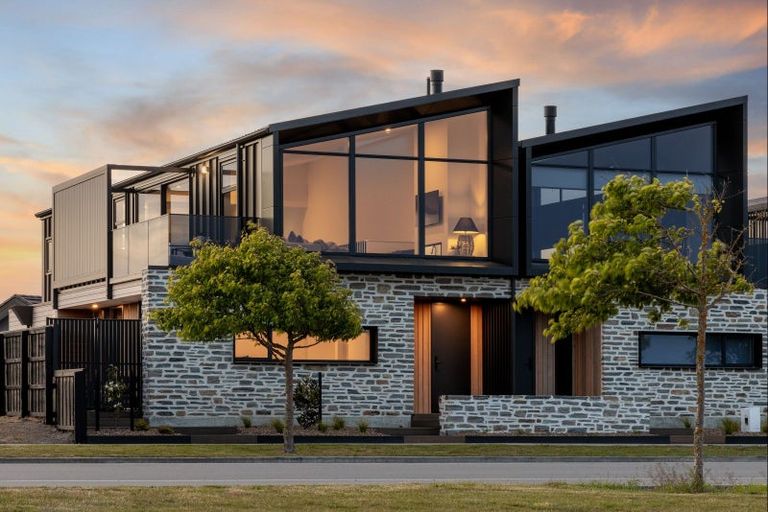 Photo of property in 19a Lakeside Drive, Pegasus, 7612