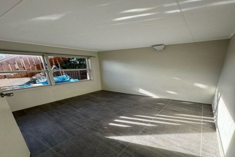 Photo of property in 9 Tatariki Street, Rosehill, Papakura, 2113