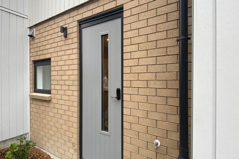 Photo of property in 3/327 Glengarry Road, Glen Eden, Auckland, 0602