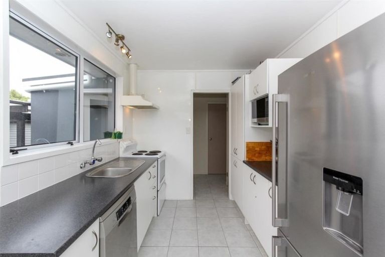Photo of property in 6 Sole Avenue, Bell Block, New Plymouth, 4312
