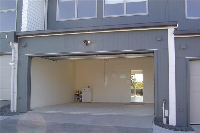 Photo of property in 61 Caldera Drive, Long Bay, Auckland, 0630