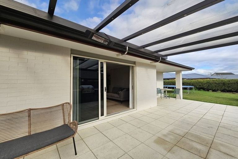 Photo of property in 11 Courtenay Place, Owhata, Rotorua, 3010