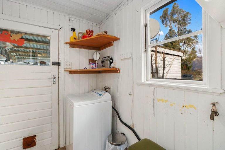 Photo of property in 21 Hythe Street, Athol, 9793